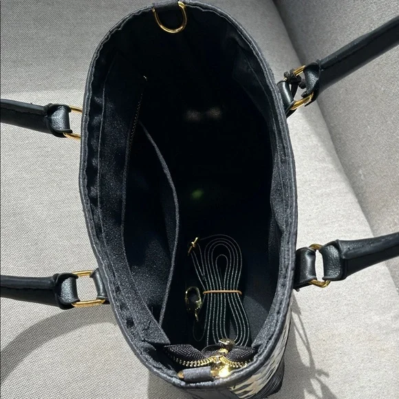 Woven Black & Cream Tote Bag - Designer Style - Picture 4 of 7